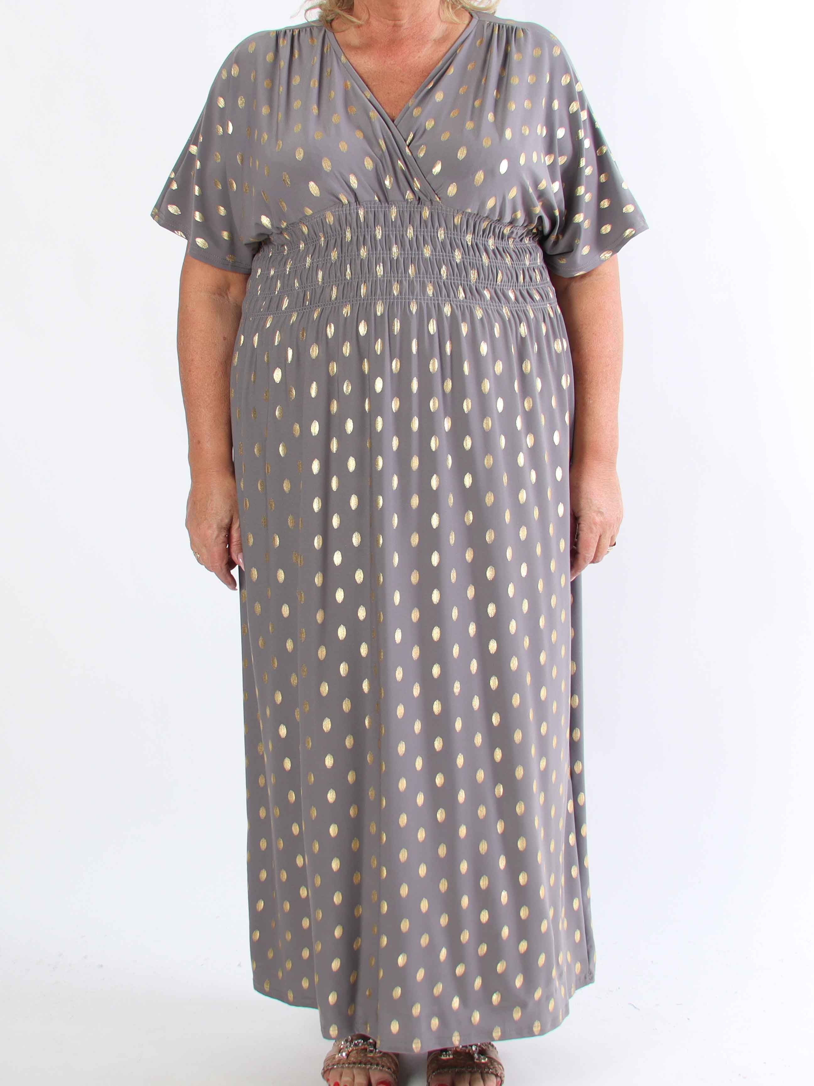 Pams Dot - Lång stretchig plus size-klänning med prickig detalj